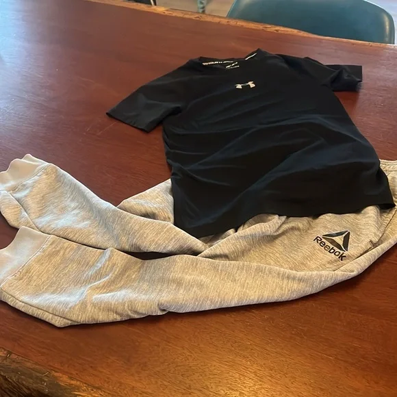 Huge size 8 boys lot!!! Hurley, Nordstrom, Old Navy, Reebok, Under Armour, GAP
